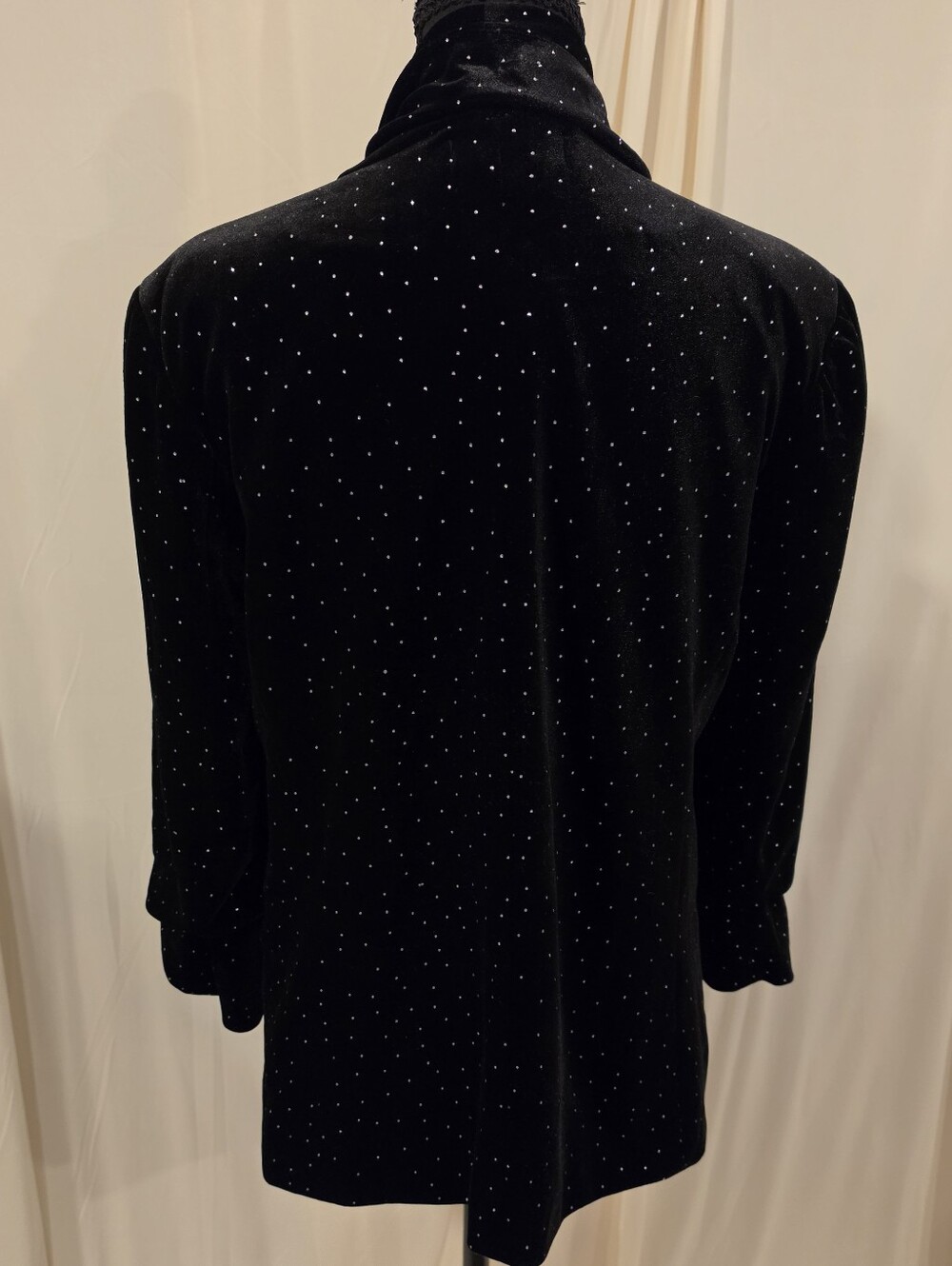 Mod on Trend Black Velvet Rhinestone Studded Open Front Blazer Shawl Collar S - Picture 3 of 5